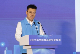 食品安全志愿者 包善陽_副本.jpg